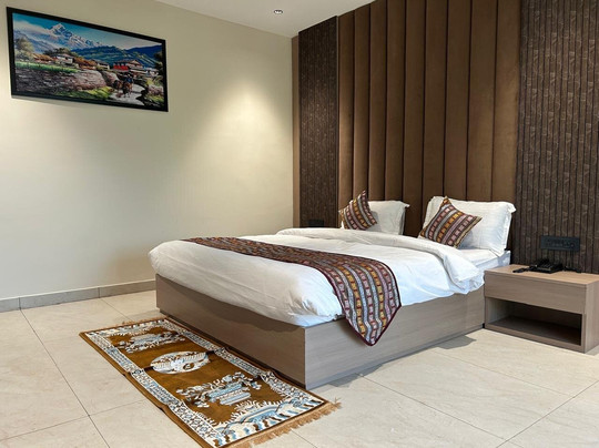 Hotel The Royal Keshar