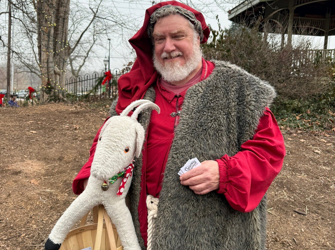 St. Charles Historic District-圣查尔斯必去景点