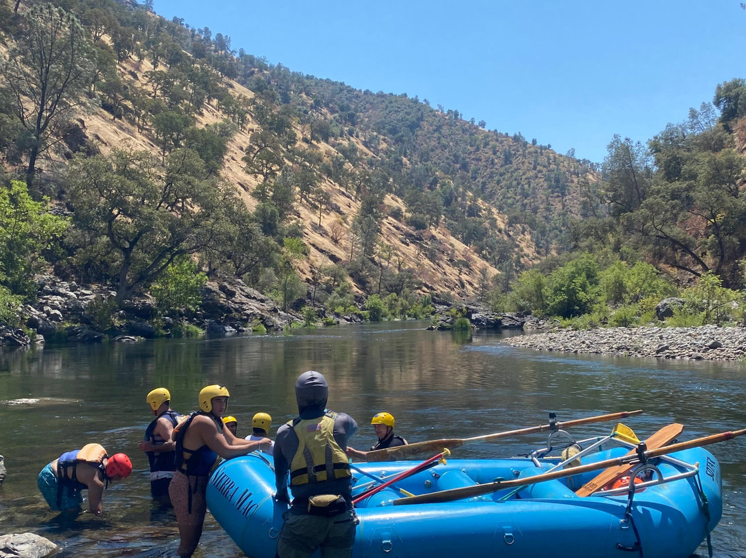 Sierra Mac River Trips-格罗夫兰必去景点