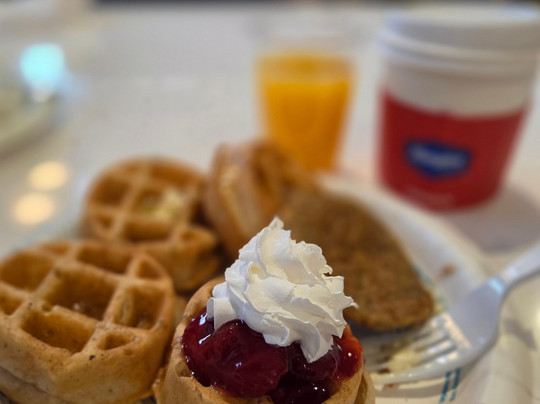 曼彻斯特拉昆塔套房酒店主图