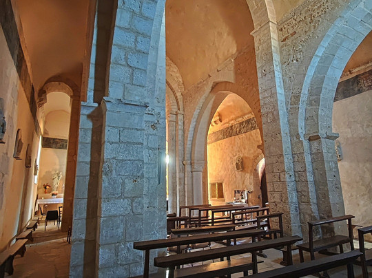 Eglise Saint Martin-Brux必去景点