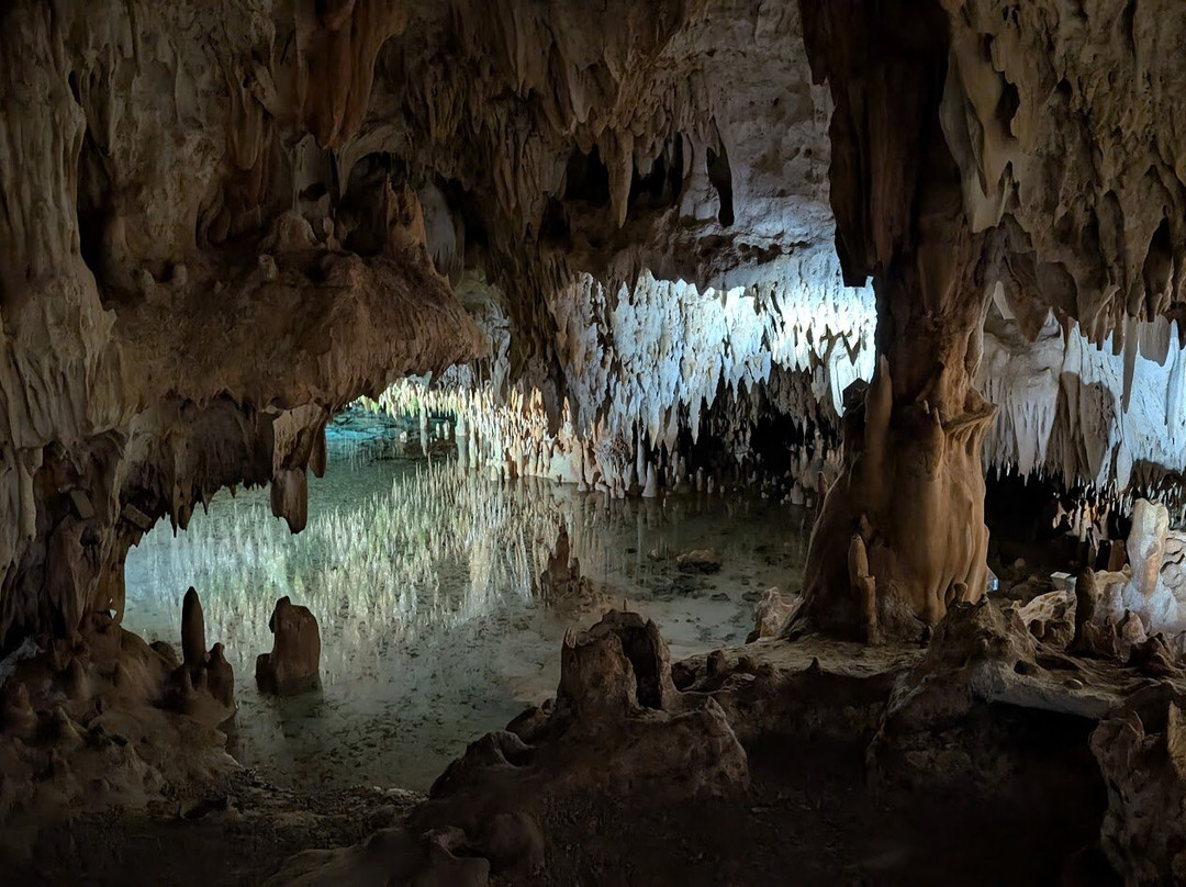 Cayman Crystal Caves-大开曼岛必去景点