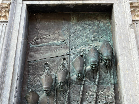 圣尼古拉斯大教堂（Stolnica Sv. Nikolaja）-卢布尔雅那必去景点