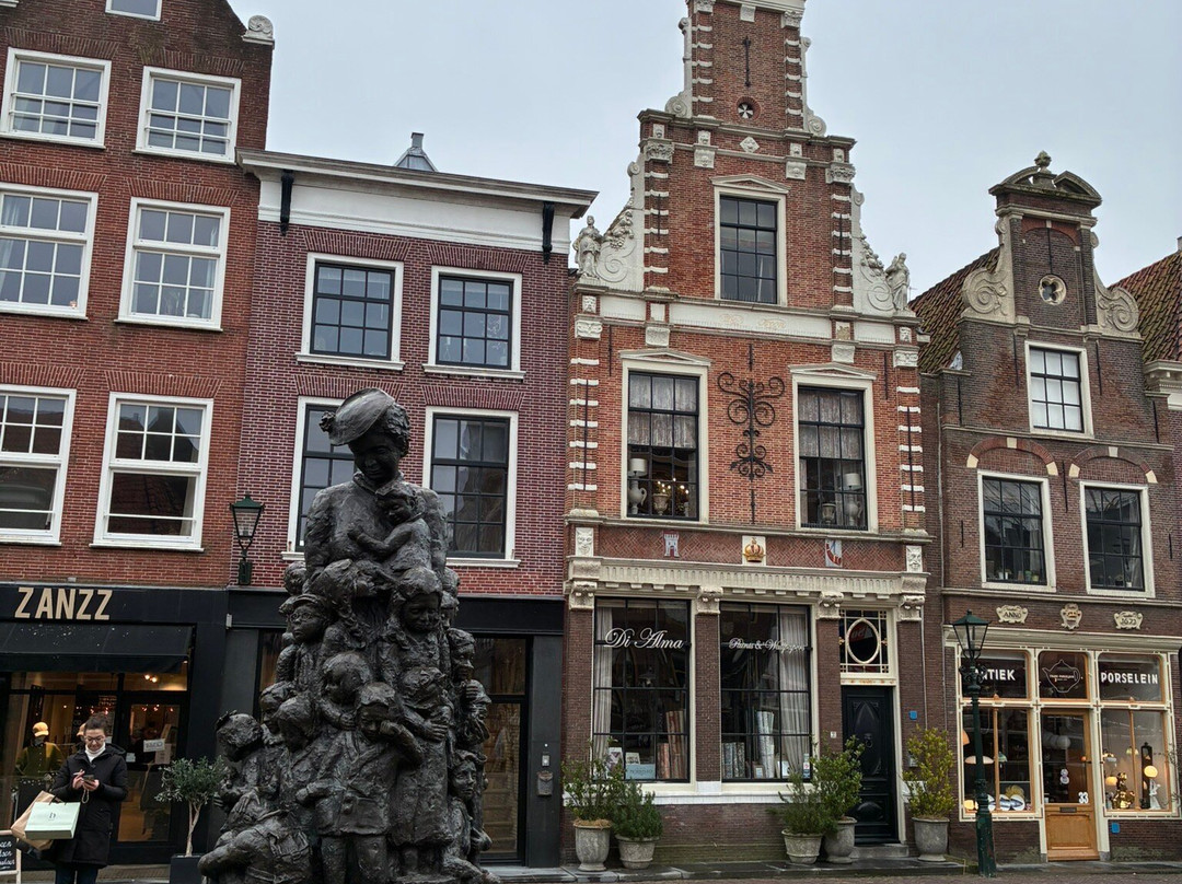 Statue Truus Wijsmuller-meijer-Alkmaar必去景点