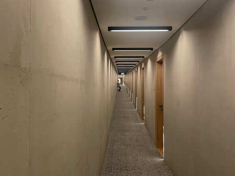 钟表商酒店主图