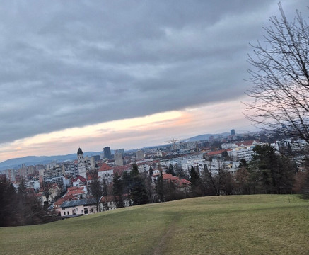 Urban (Electric Train)-卢布尔雅那必去景点