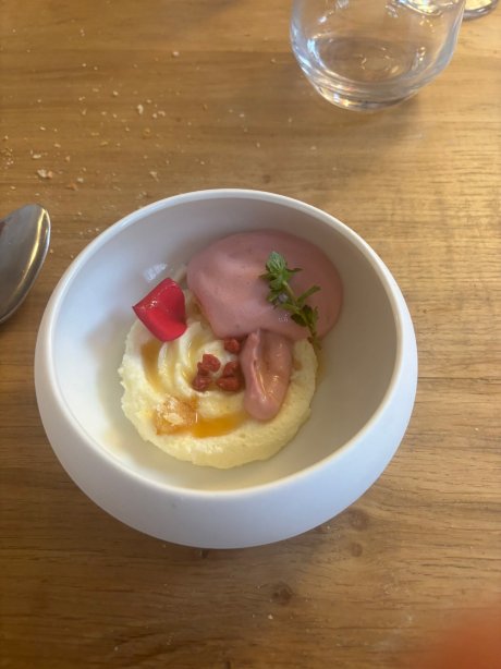 佩妮切酒店-官方