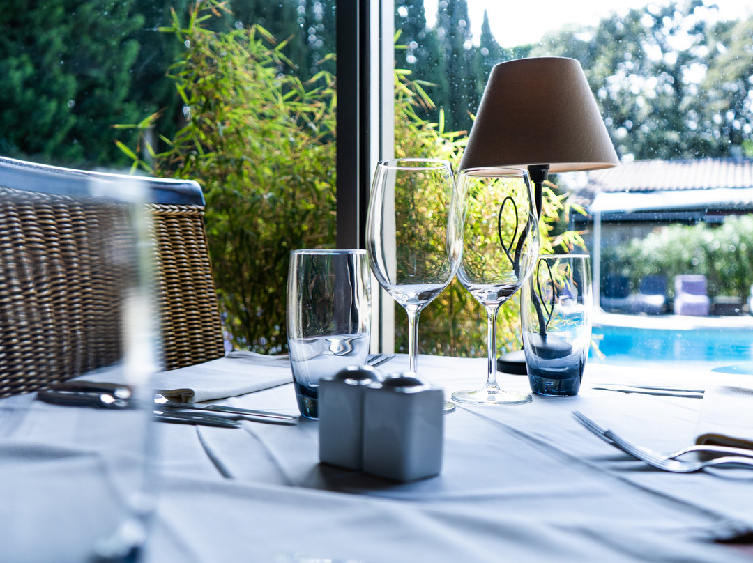 勒斯赛德雷斯主图