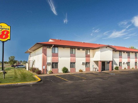 温德姆速8酒店-欧克雷尔主图