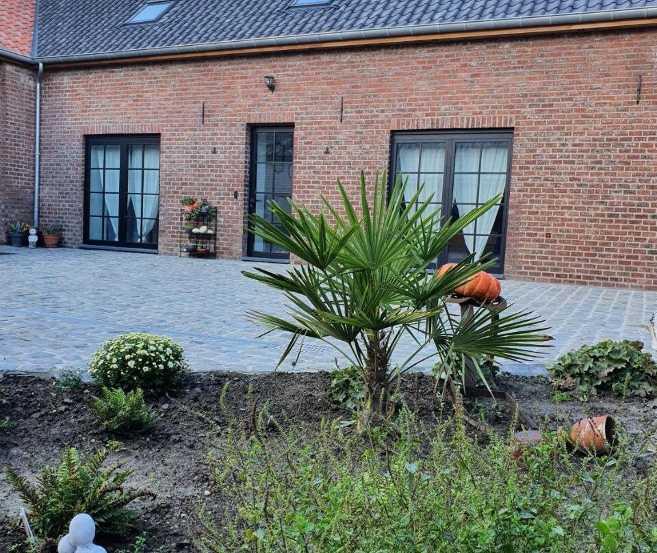 B&B Dekorn