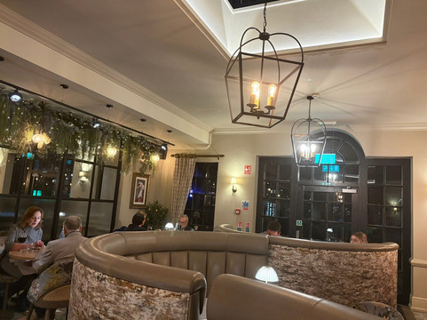 怀恩斯泰酒店主图