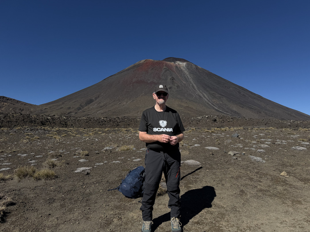 Tongariro Crossing Shuttles-汤加里罗国家公园必去景点