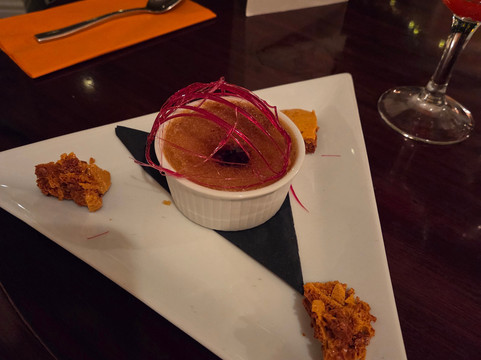 佛瑞斯特酒吧及餐厅旅馆主图