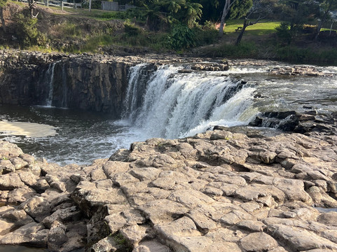 瀑布庄园 - 汽车旅馆和露营地主图