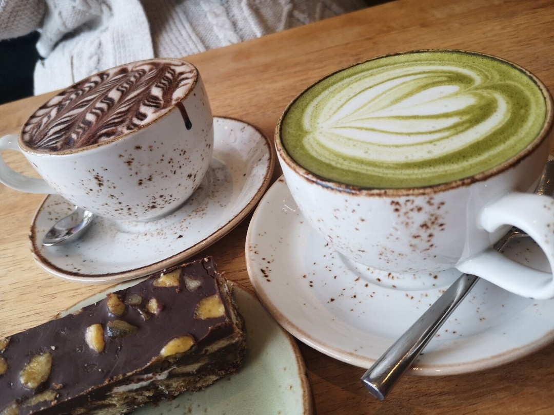 Fiona's Wholefoods & Refills