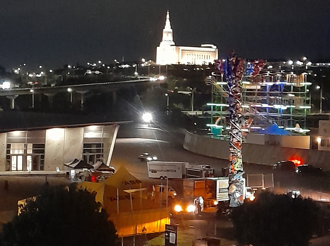 奥克兰曼努考太平洋中心华美达套房酒店主图