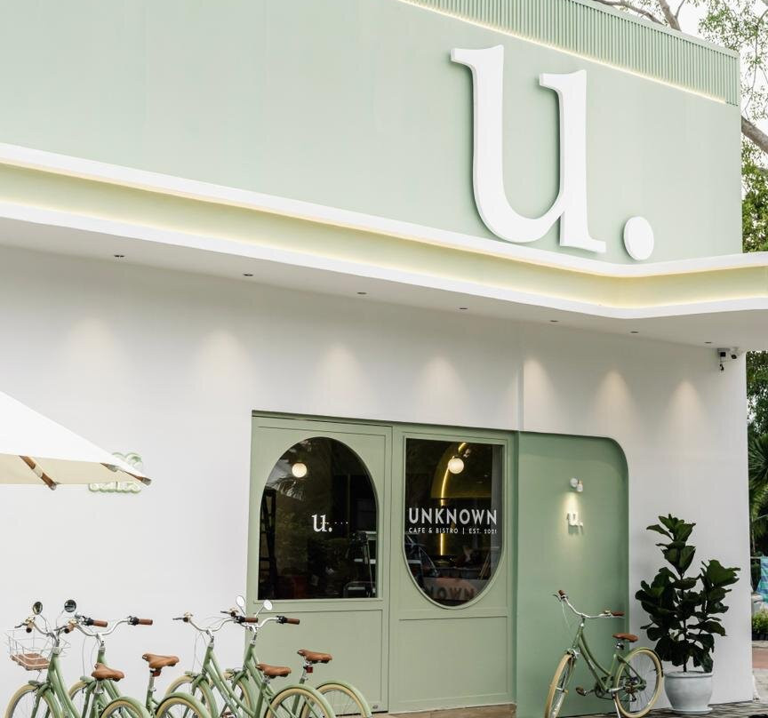 Unknown Cafe & Bistro
