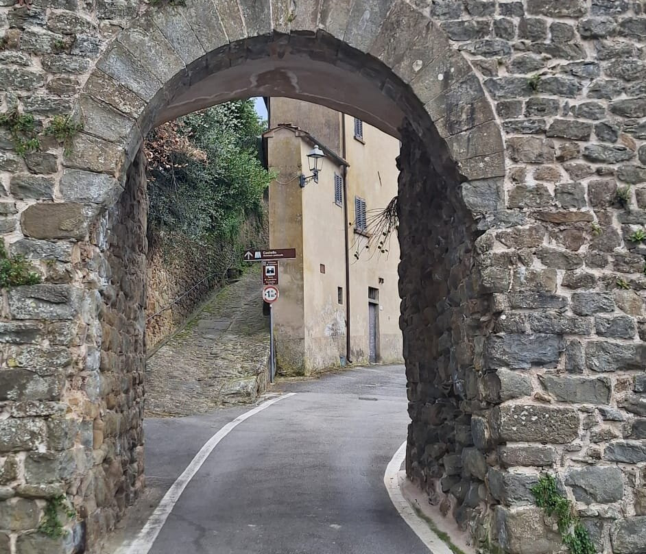Larciano Castello-Larciano必去景点