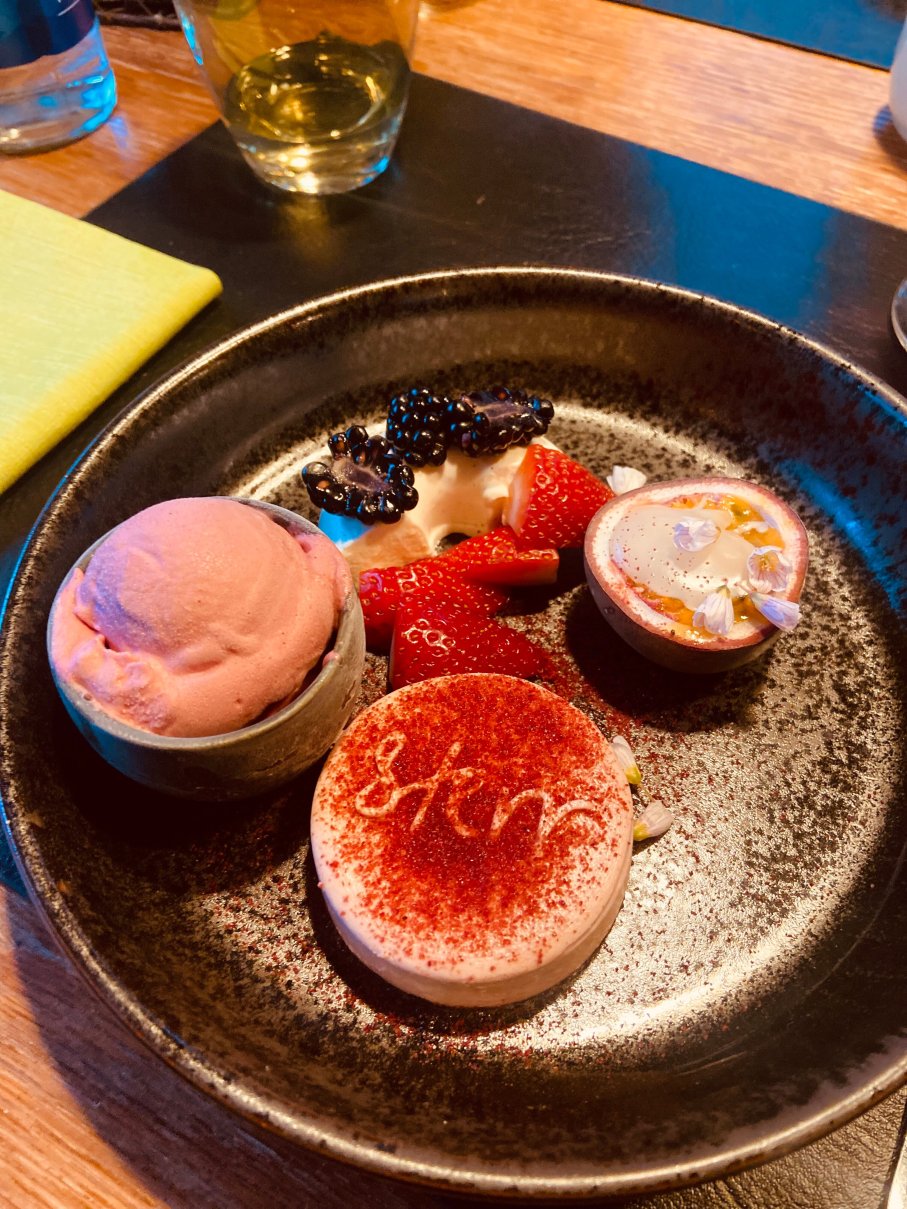 Burghotel Sterr-旅行者