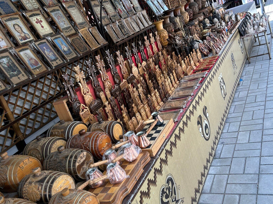 Vernissage Market-埃里温必去景点