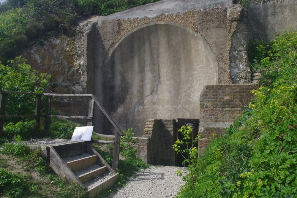 Fan Bay Deep Shelter and Gun Emplacement-多佛必去景点