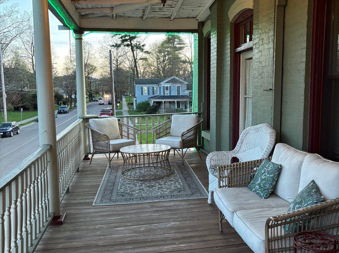 1867 Parkview Inn