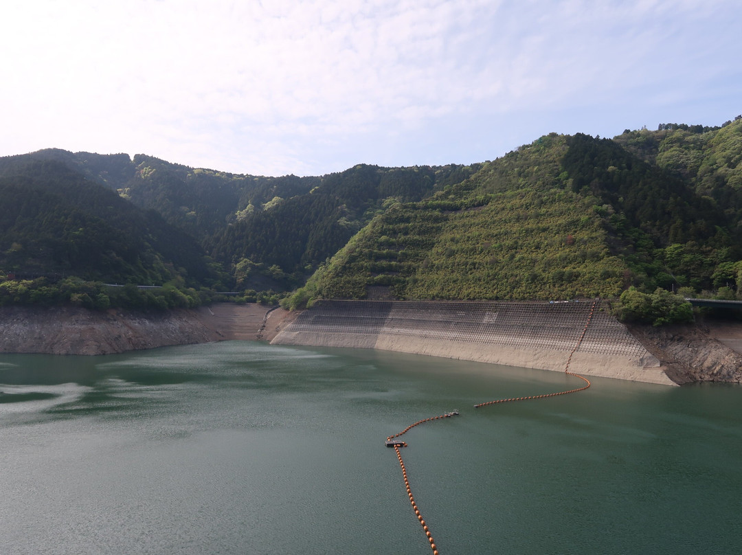 Lake Miyagase-清川村必去景点