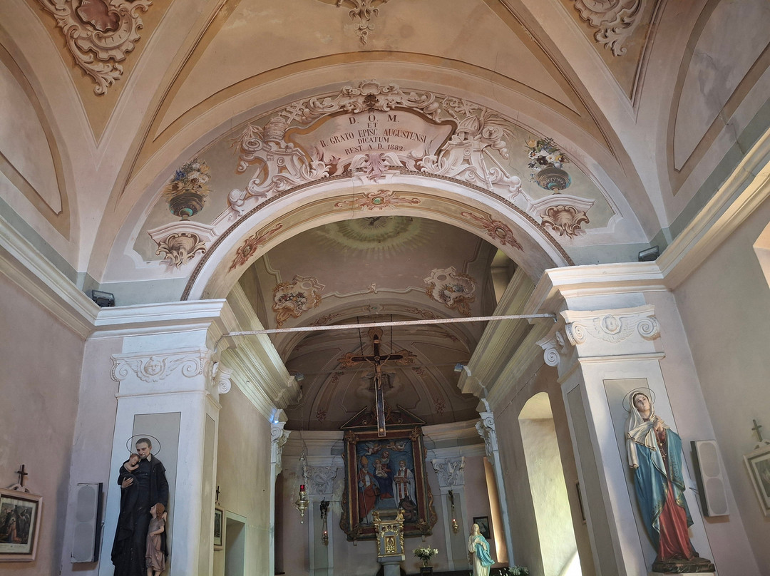 Casa delle Grotte di Ara-Grignasco必去景点