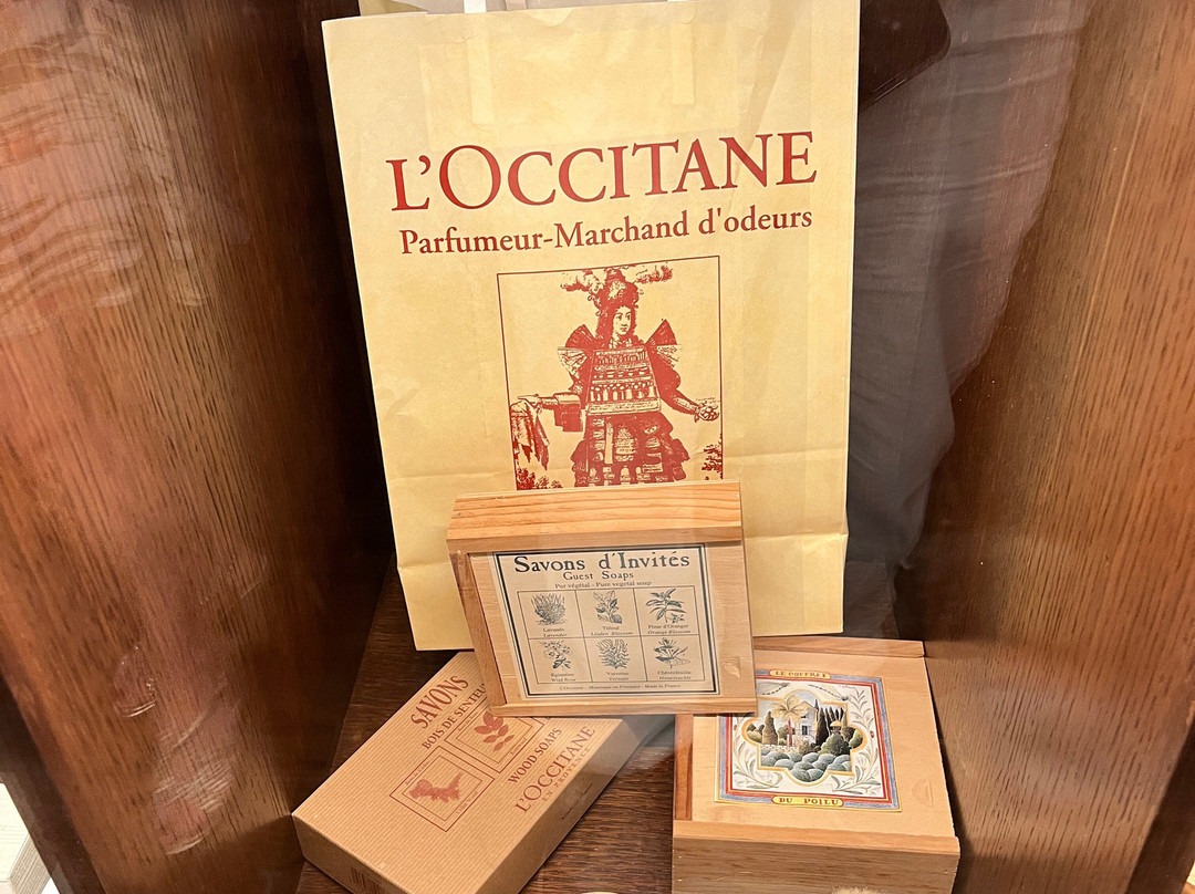 L'Occitane en Provence-马诺斯克必去景点