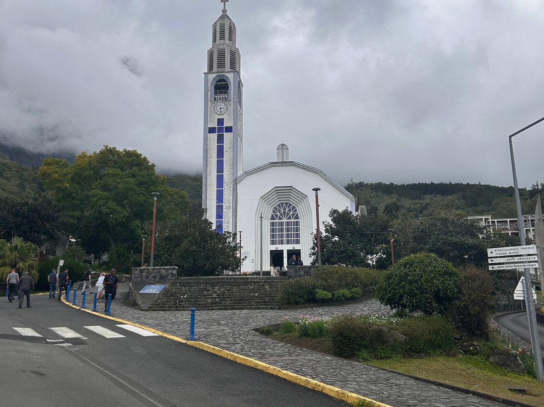 Église Notre-dame-des-neiges-西拉奥必去景点