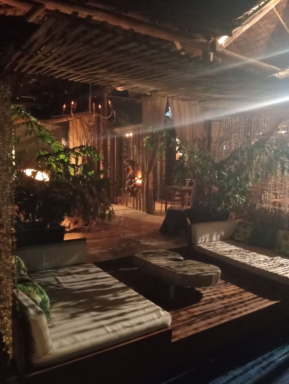 阿罗哈村酒店-旅行者