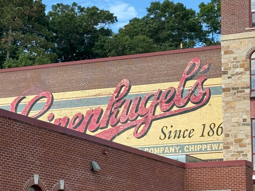 Leinie Lodge-奇珀瓦福尔斯必去景点