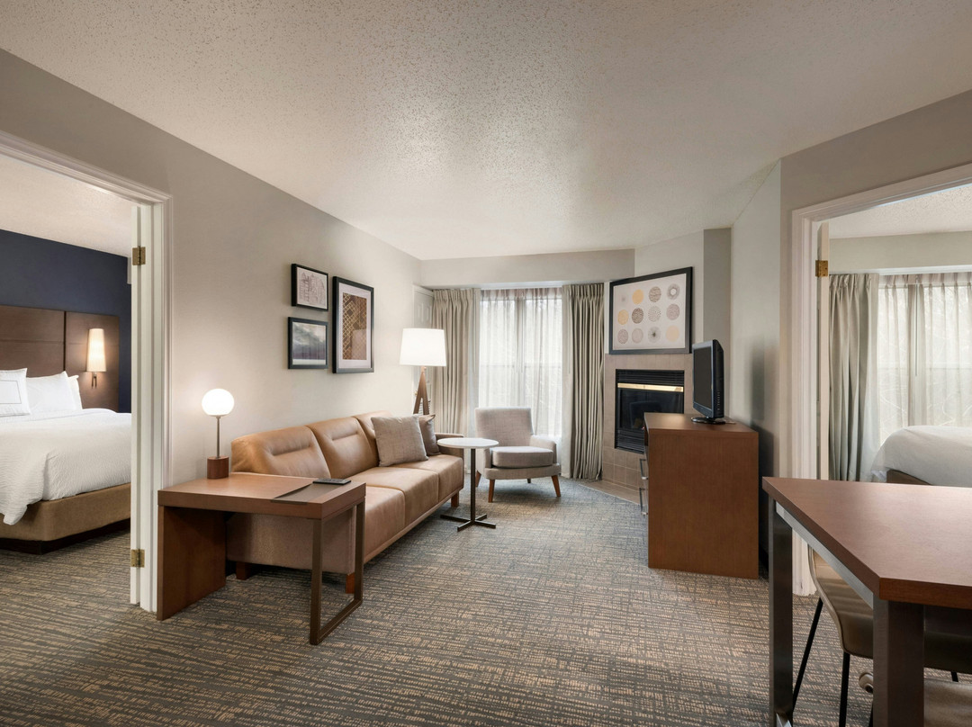 西斯普林菲尔德Residence Inn 酒店