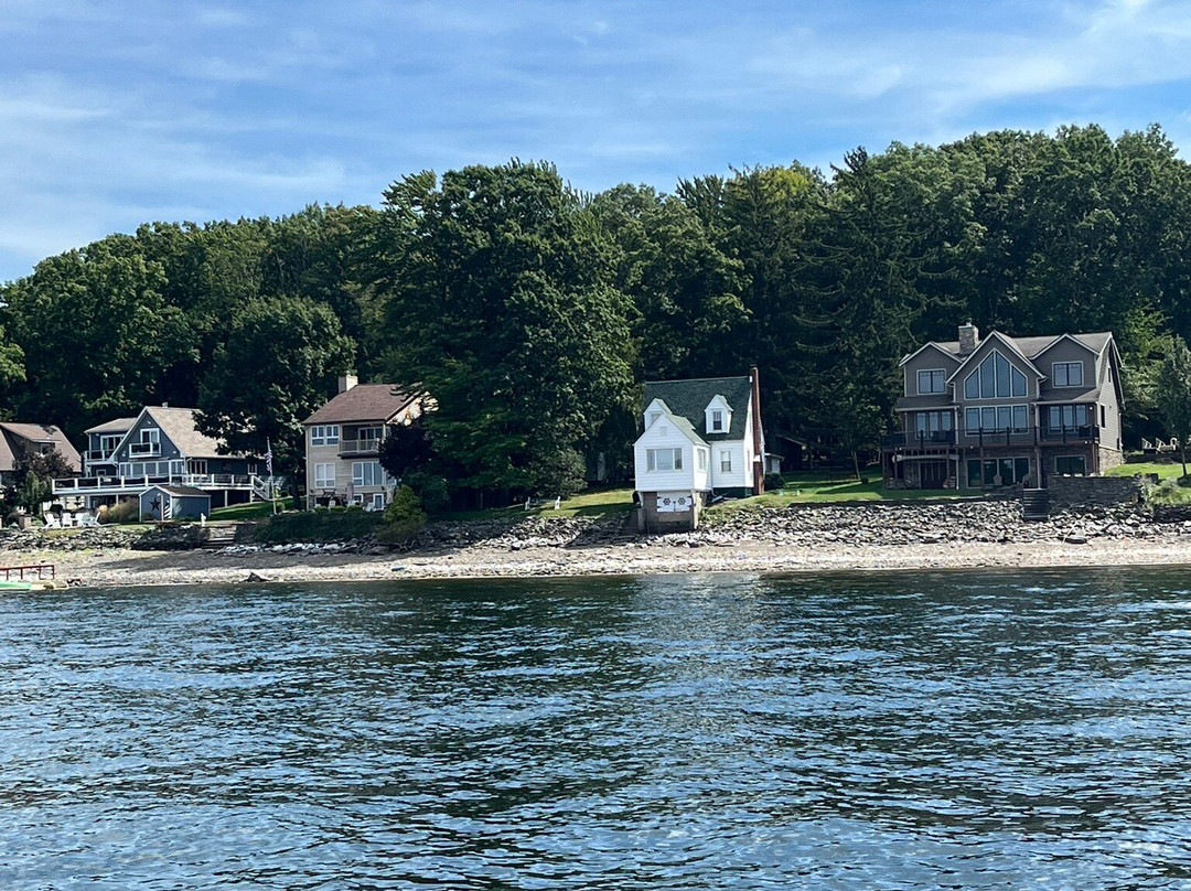 Wallenpaupack Boat Tours & Rentals-霍利必去景点