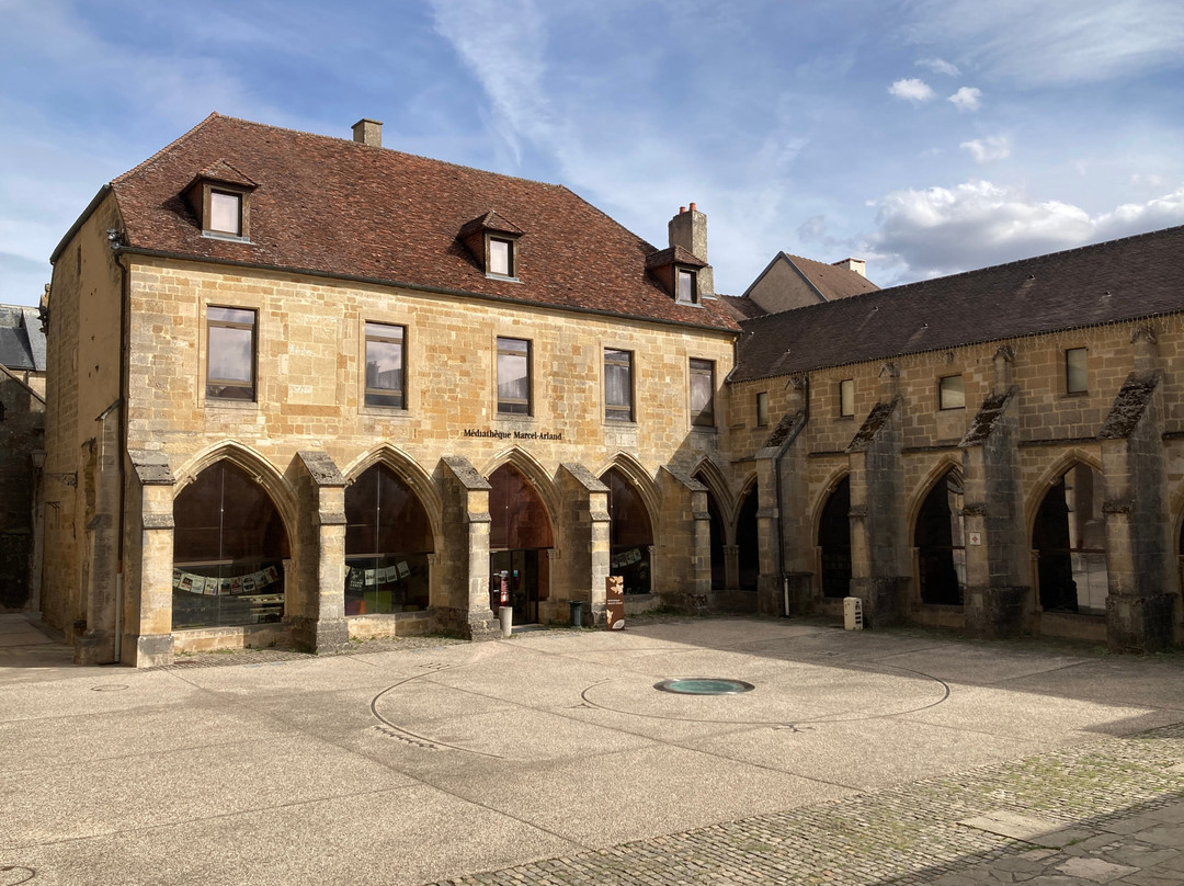 Office de Tourisme du Pays de Langres-Langres必去景点