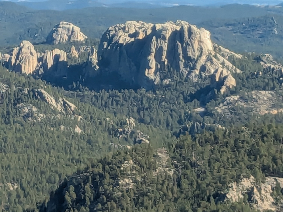 Black Hills Aerial Adventures-卡斯特必去景点