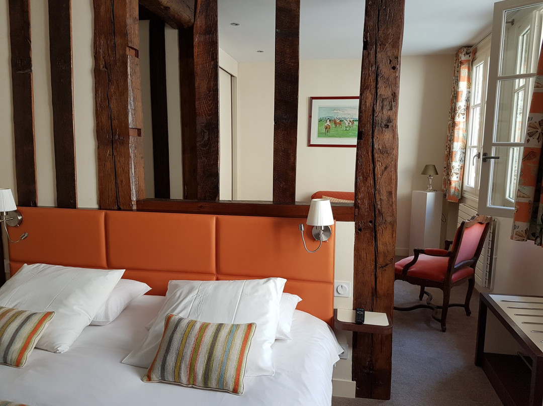 Hôtel Le Dauphin Le Spa Du Prieure