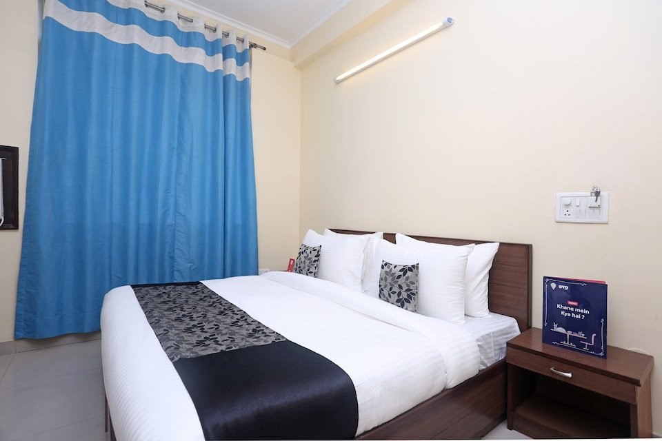 OYO 30616 Yamuna Regency