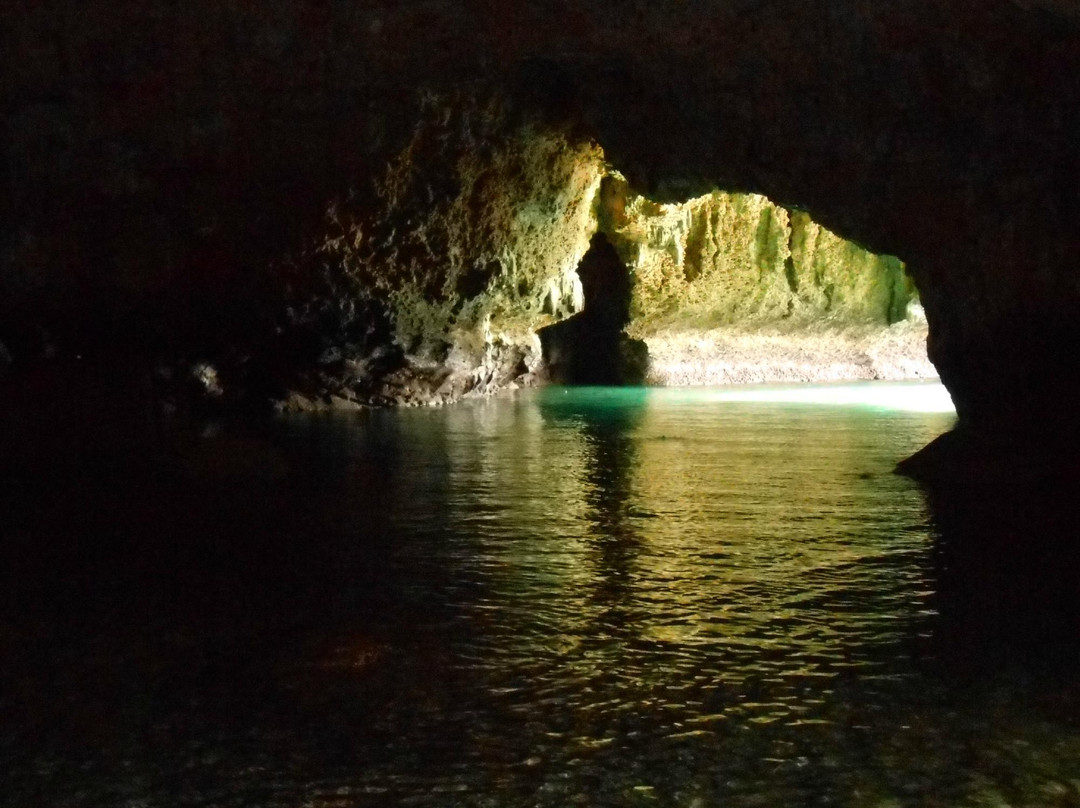 Buho Ramirez Cave景点图片