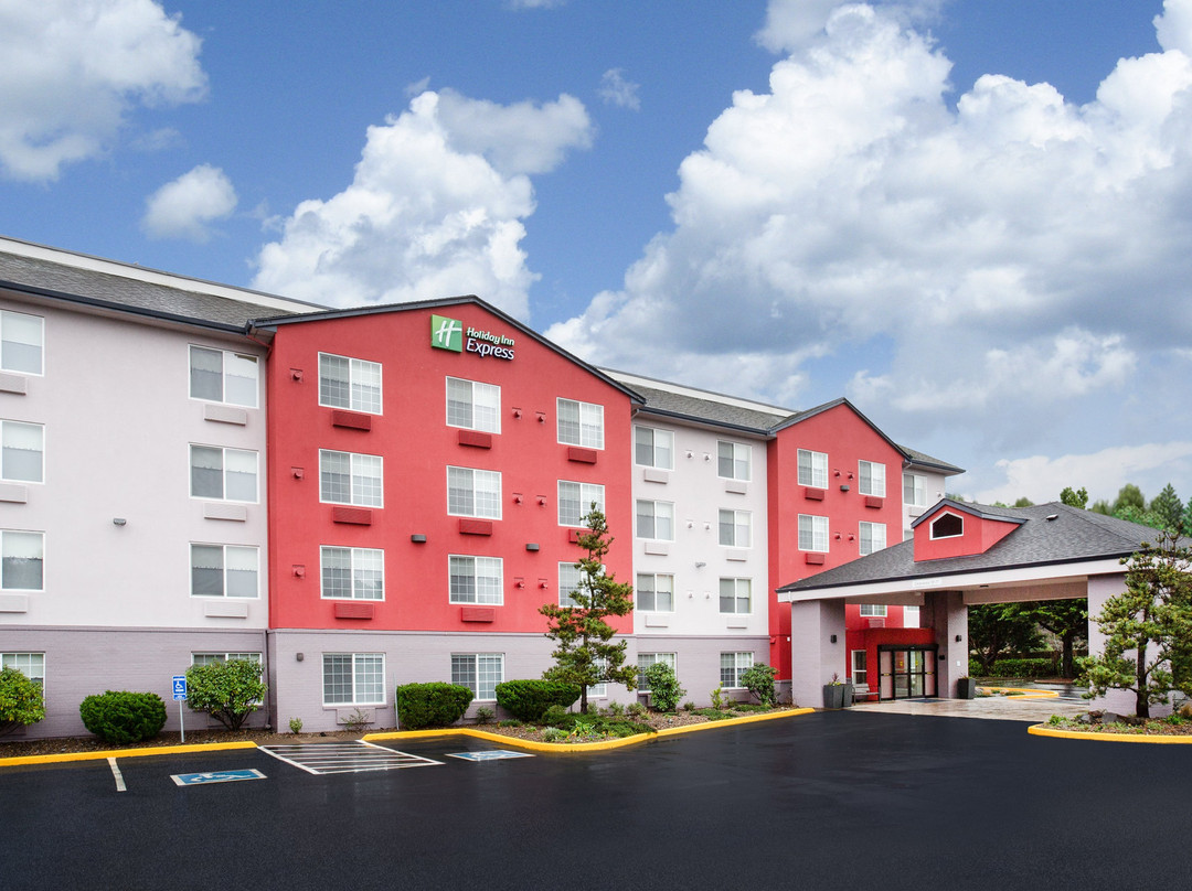 太平洋城酒店住宿-Holiday Inn Express & Suites Lincoln City by IHG