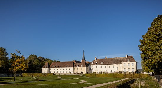 Chambolle-Musigny酒店住宿-吉利城堡酒店