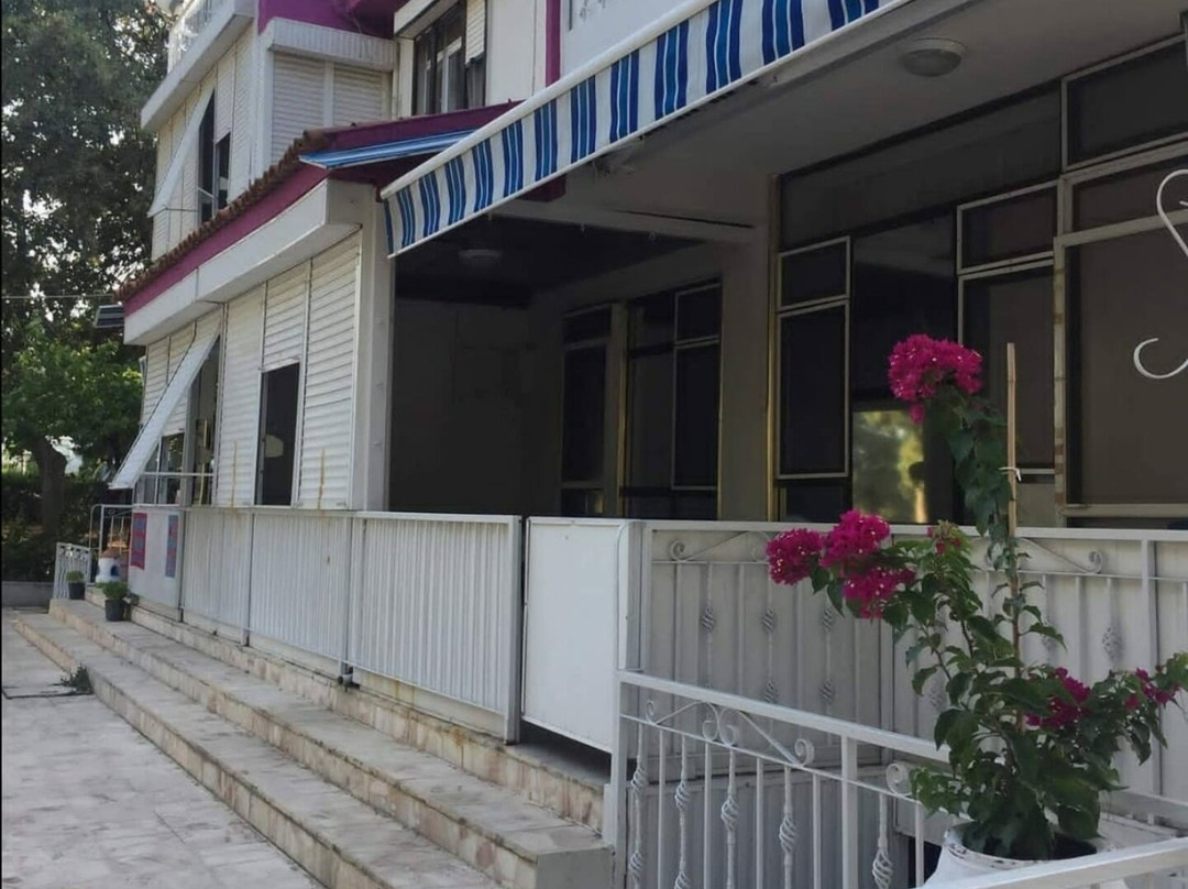 FLORA PANSİYON