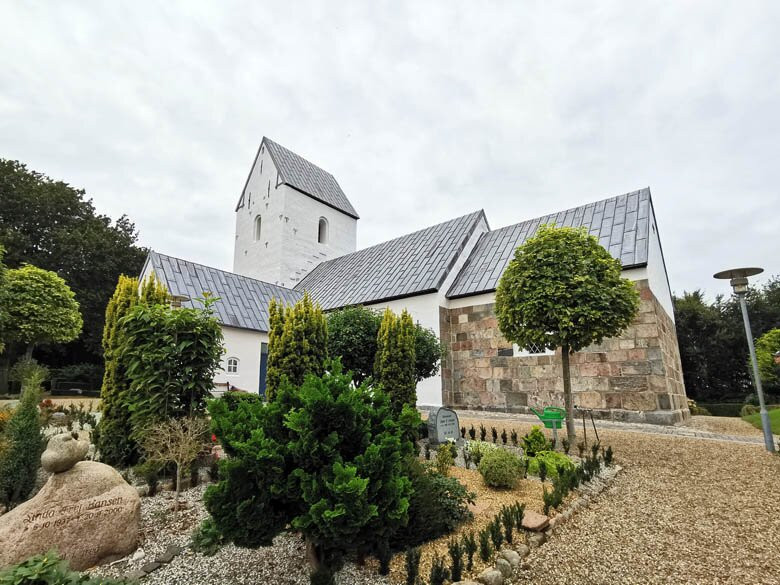 Humlum Kirke