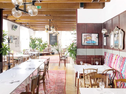 Szaletly Vendéglő és Kert主图