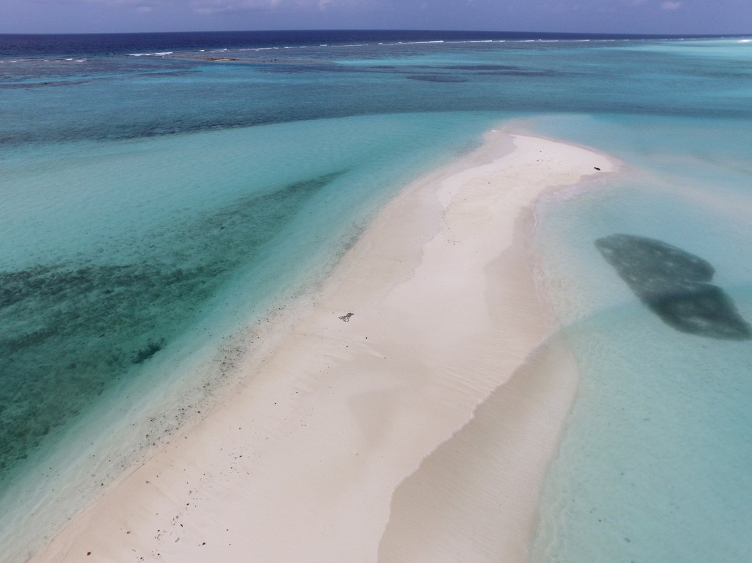 Hithaadhoo酒店住宿-阿佐什旅游宾馆