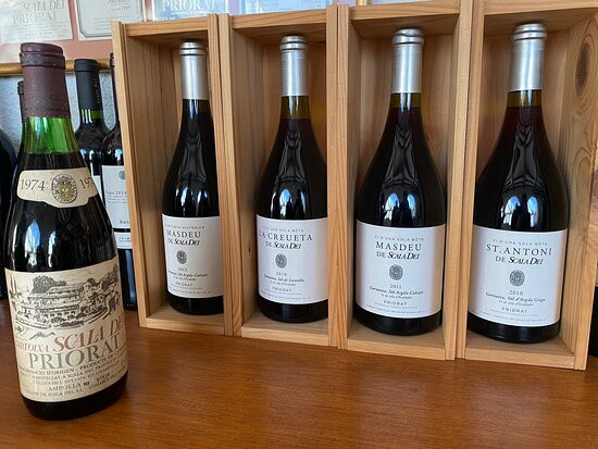 Cellers de Scala Dei-Escaladei必去景点