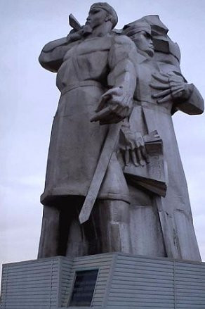 Monument to the Rebels-the Soldiers