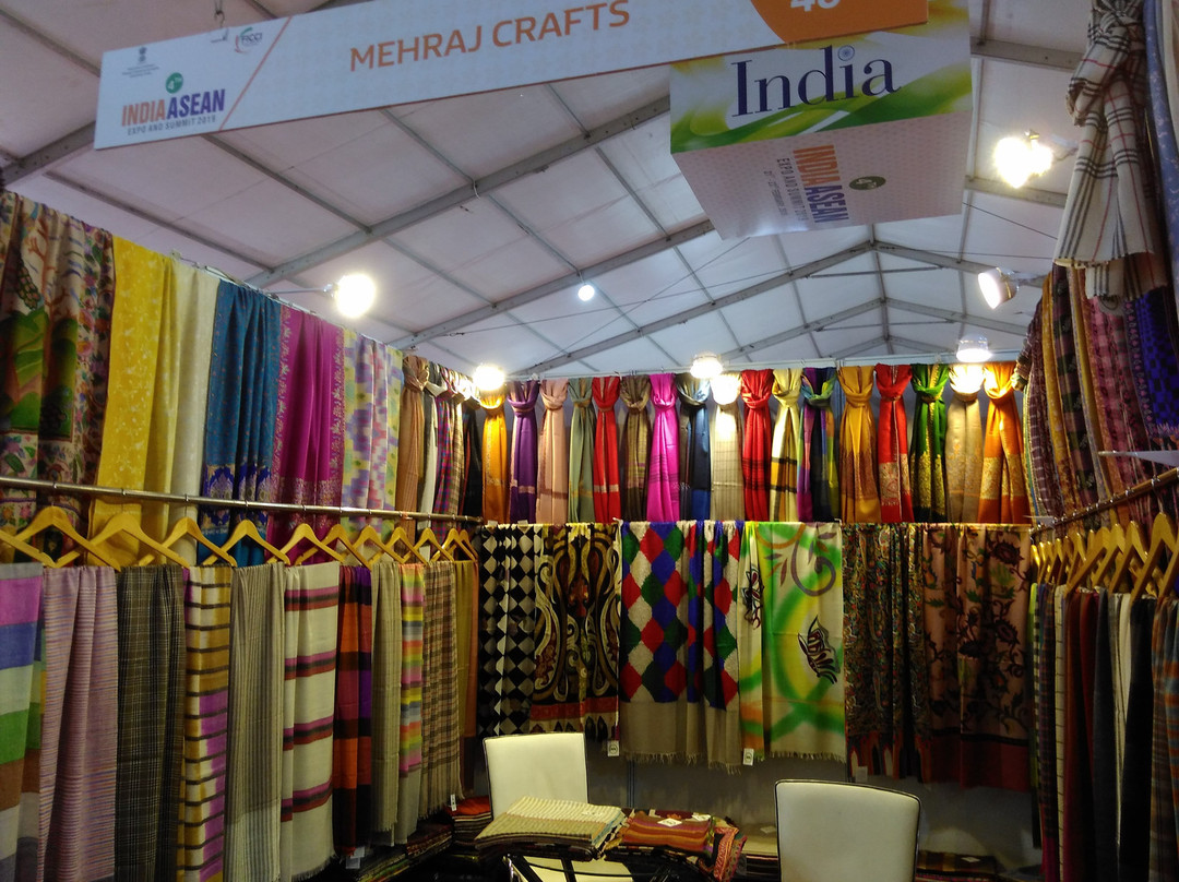 MEHRAJ CRAFTS-斯利那加必去景点