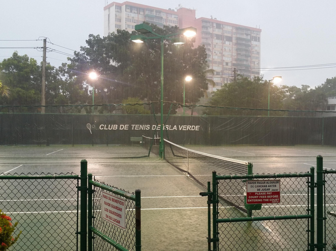 Isla Verde Tennis Club景点图片