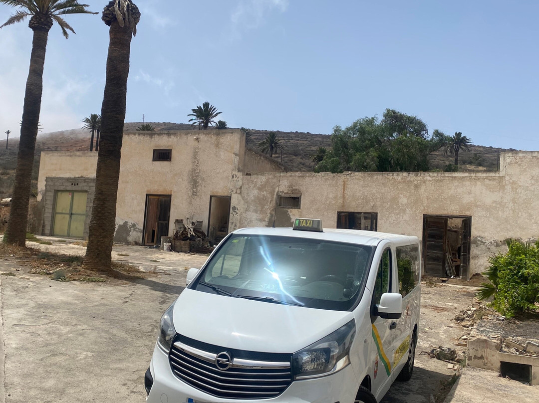 Taxi Orzola Norte Isaac
